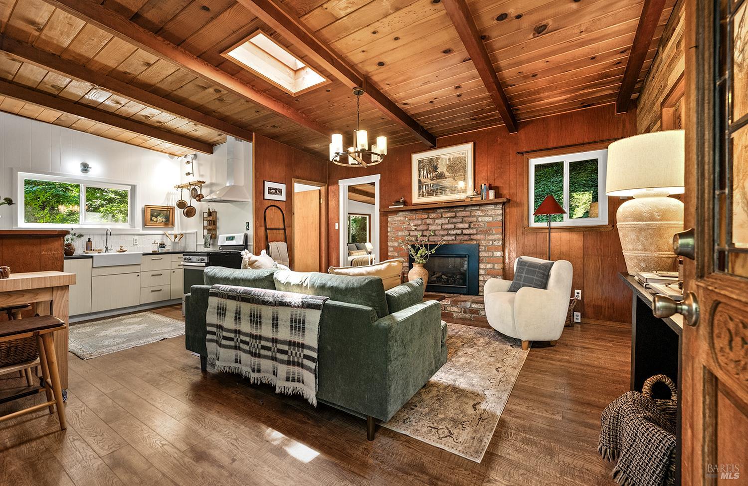 17358 Park Avenue photo 3