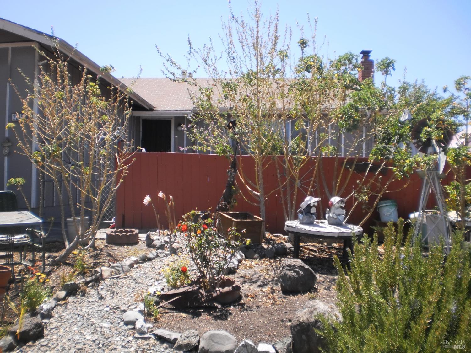 2215 Santa Fe Drive