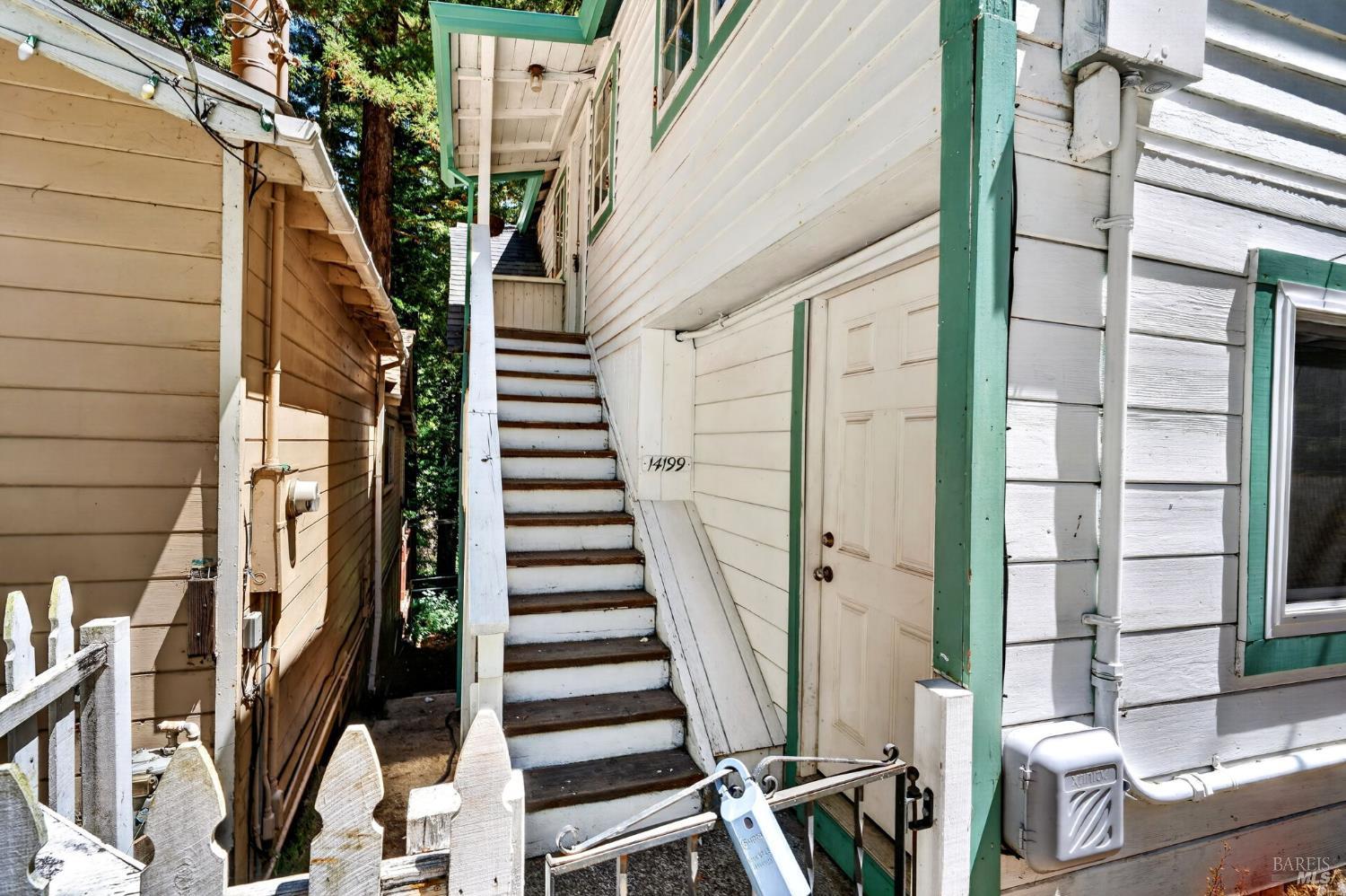 14199 Cherry Street photo 3
