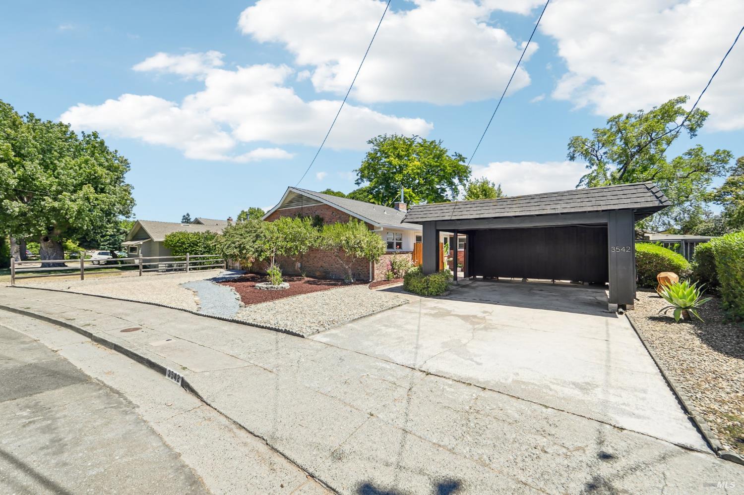 3542 fir Drive photo 3