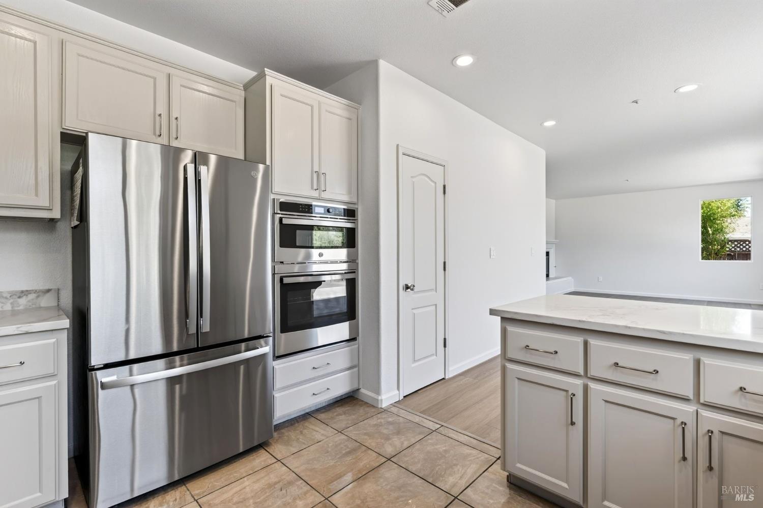 MLS #326065189 image #10