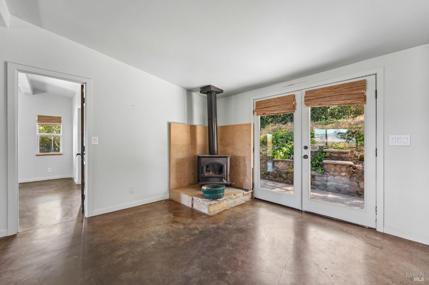 9333 Redtail Hawk Lane photo 2