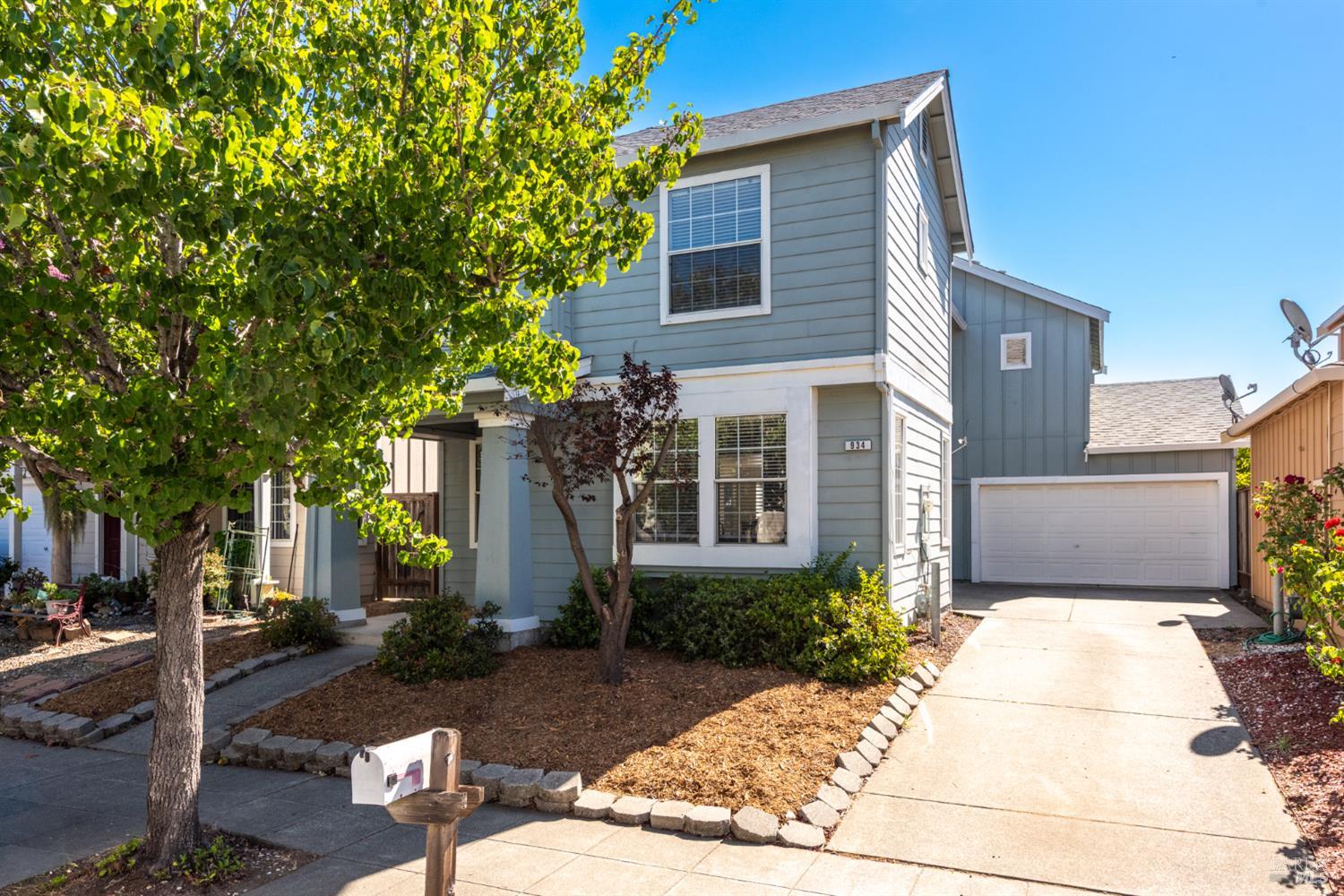 934 Billie Jean Street photo 2