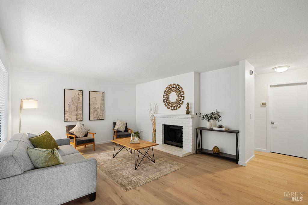 1167 Meridian Circle photo 3