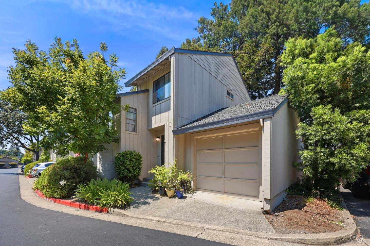 1908 Windmill Circle