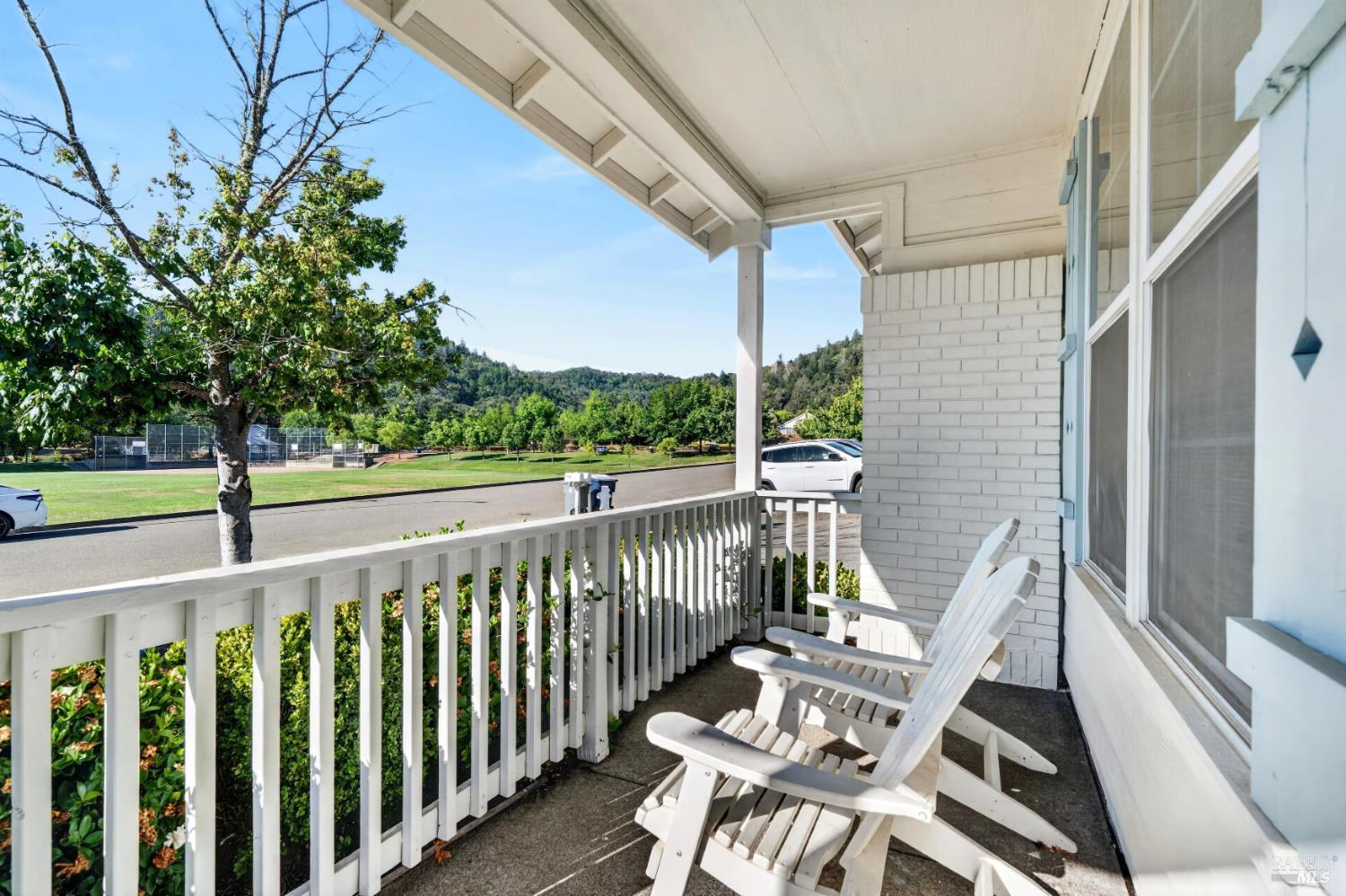 106 Grape Gables Way photo 3