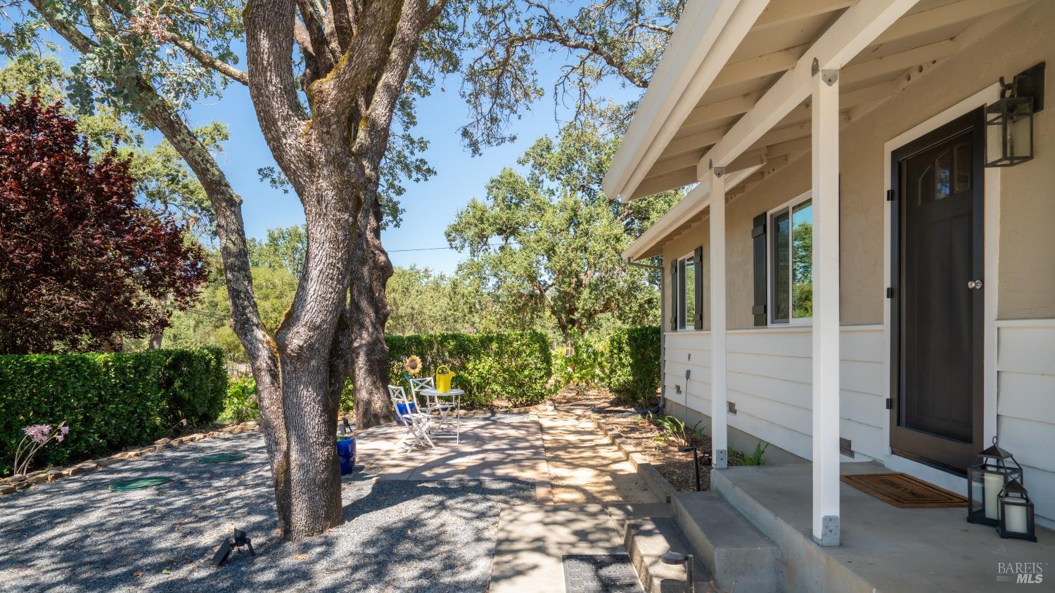 1240 Alexander Valley Road photo 2