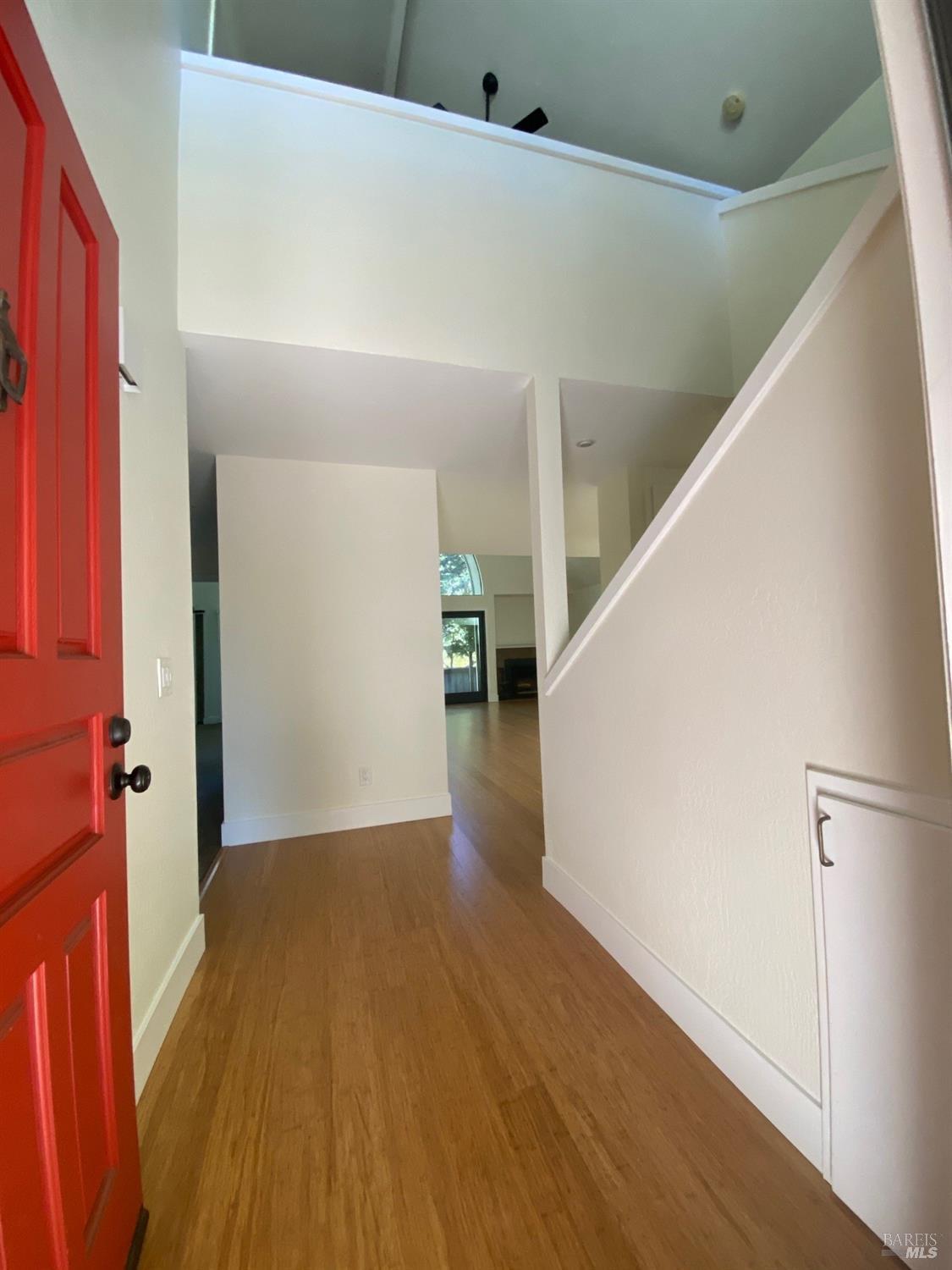 1377 Saint James Drive photo 3