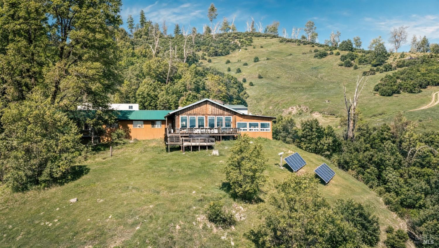 34100 Mendocino Pass Road