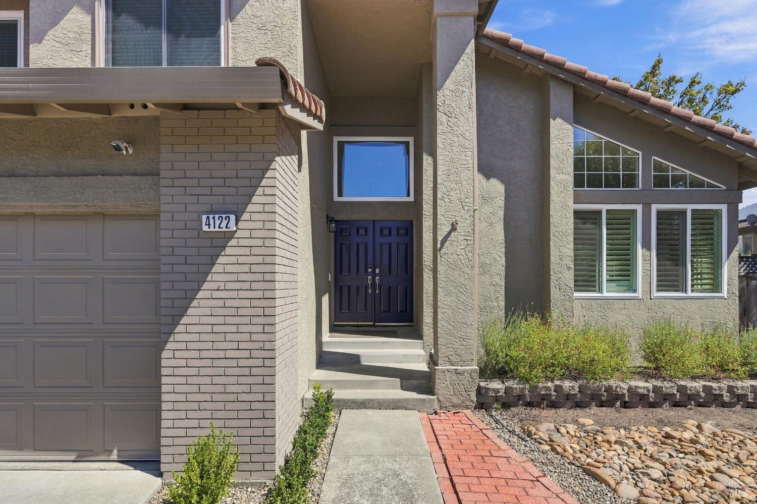 4122 Fireside Court photo 2