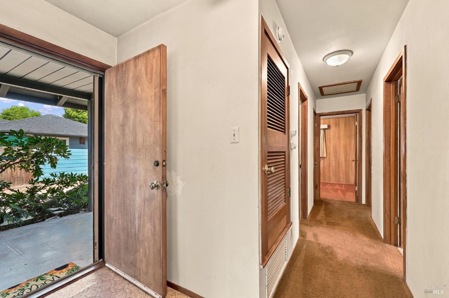 1023 Michigan Drive photo 3
