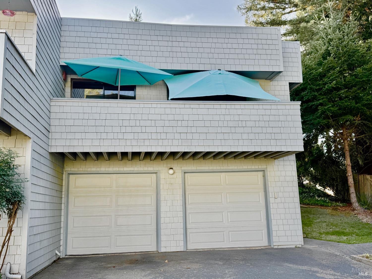 105 Virginia Avenue 2