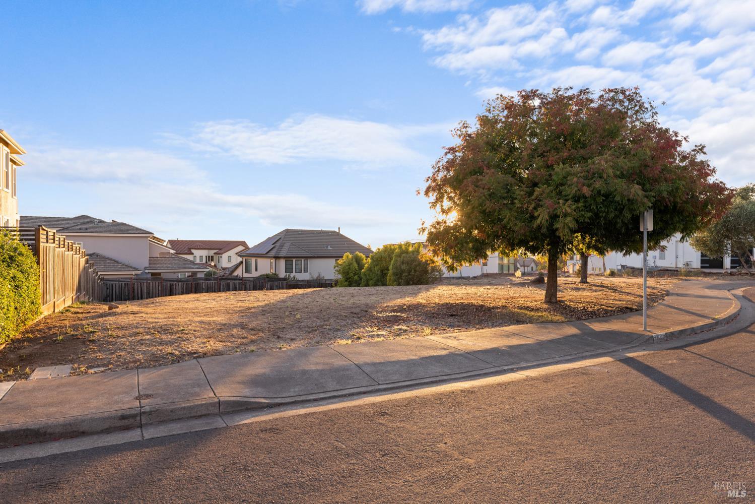 3709 Stanhope Court photo 2