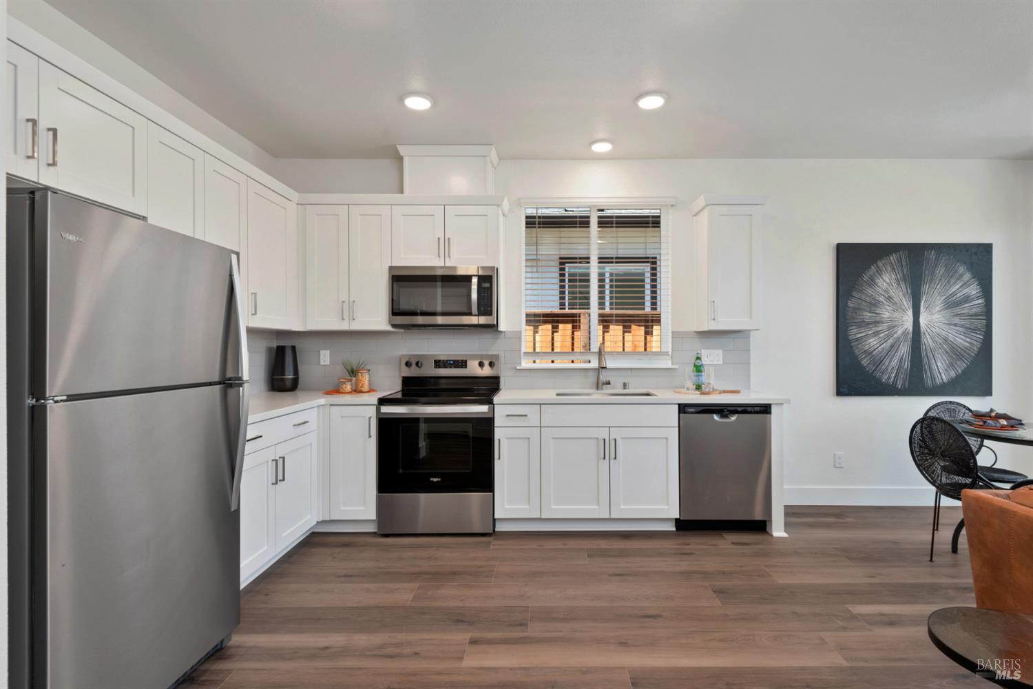 1122 Candlestick Avenue photo 3