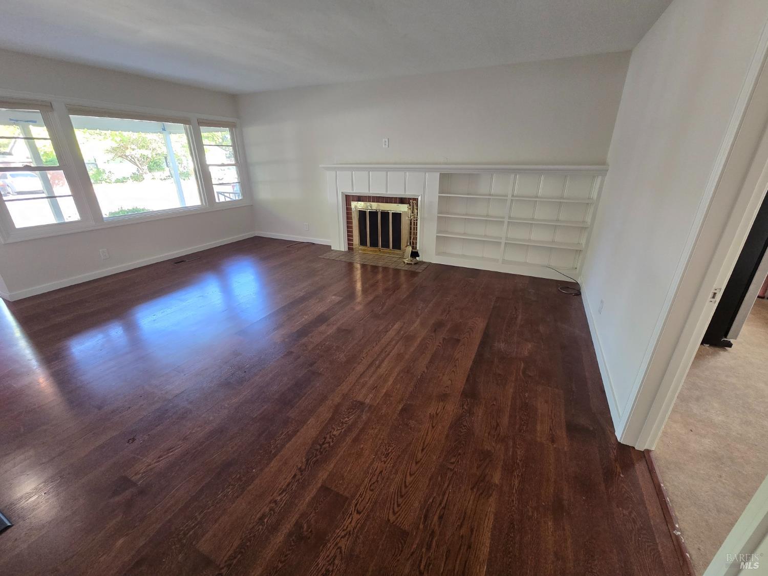 360 Monroe Street photo 2