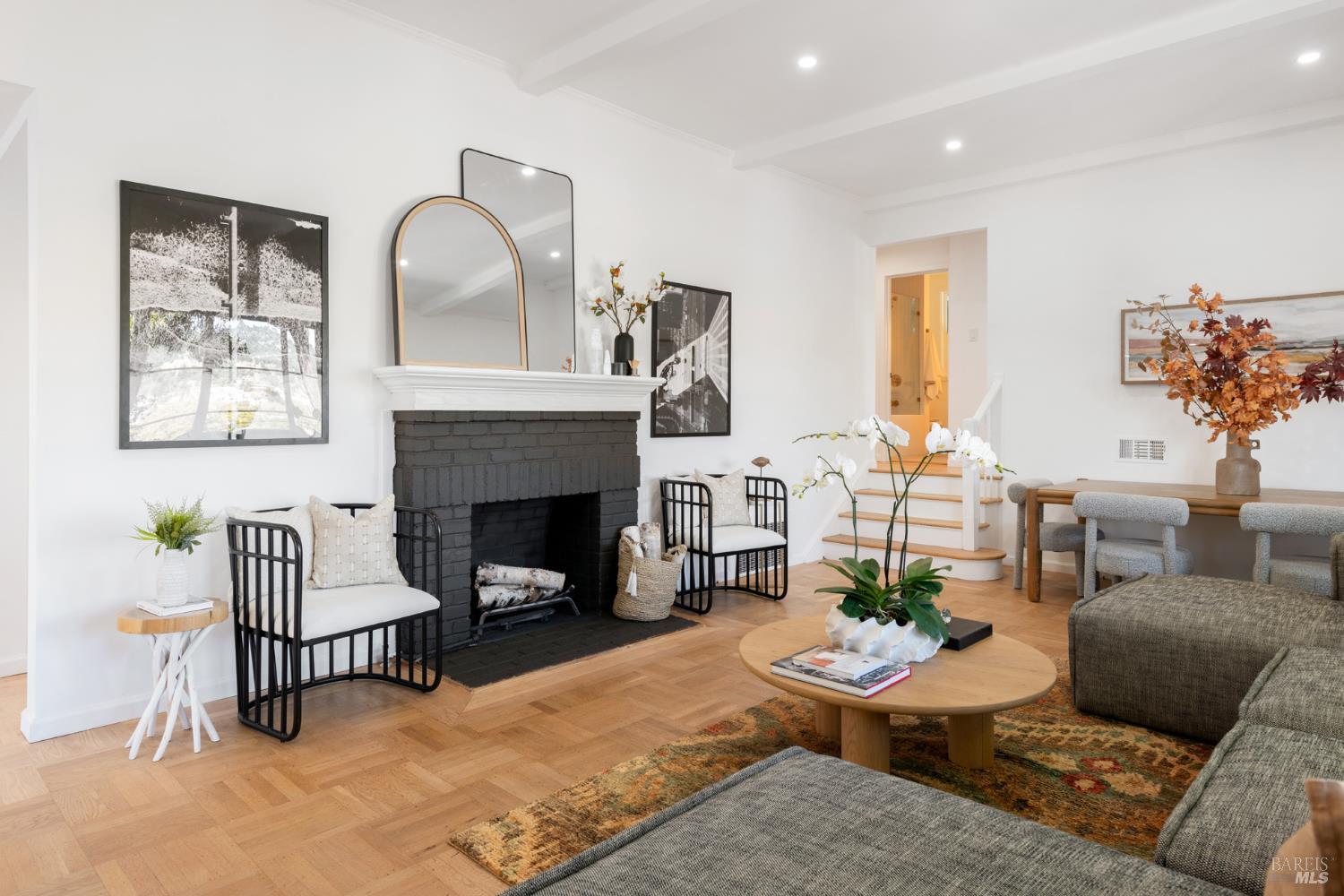51 Martens Boulevard