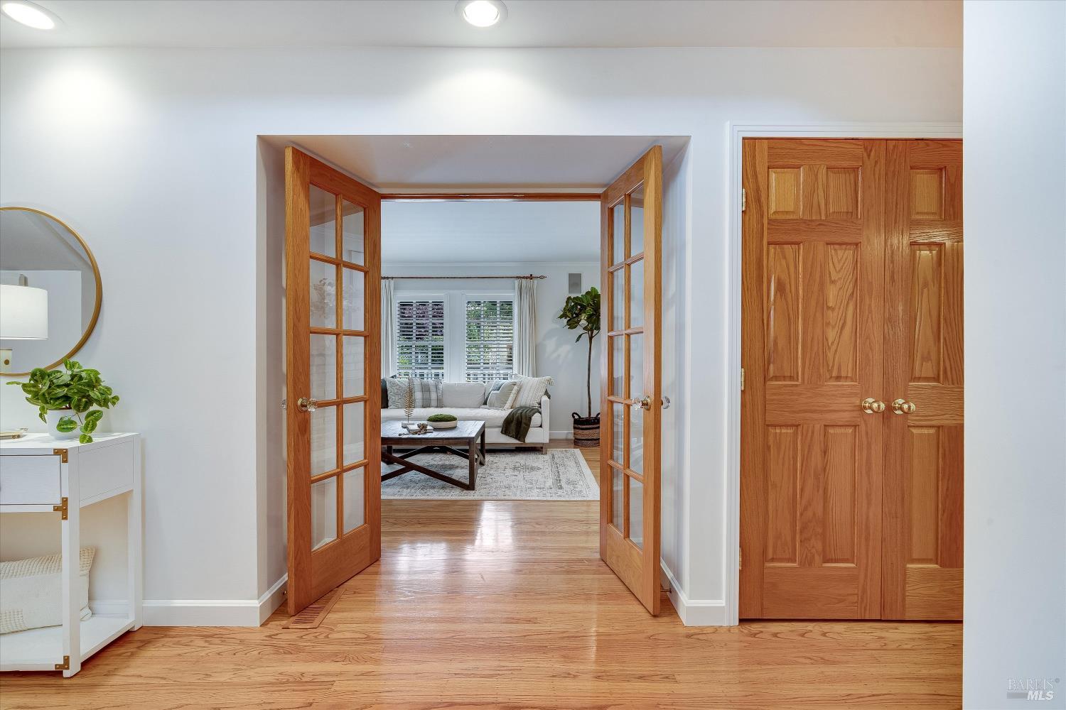 852 2nd Street E photo 3