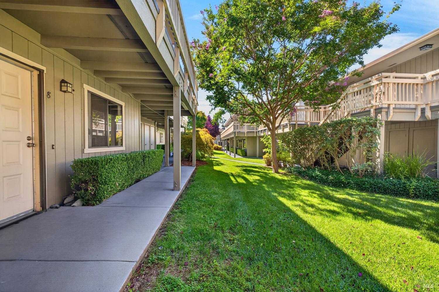 720 Petaluma Boulevard S #2 photo 2
