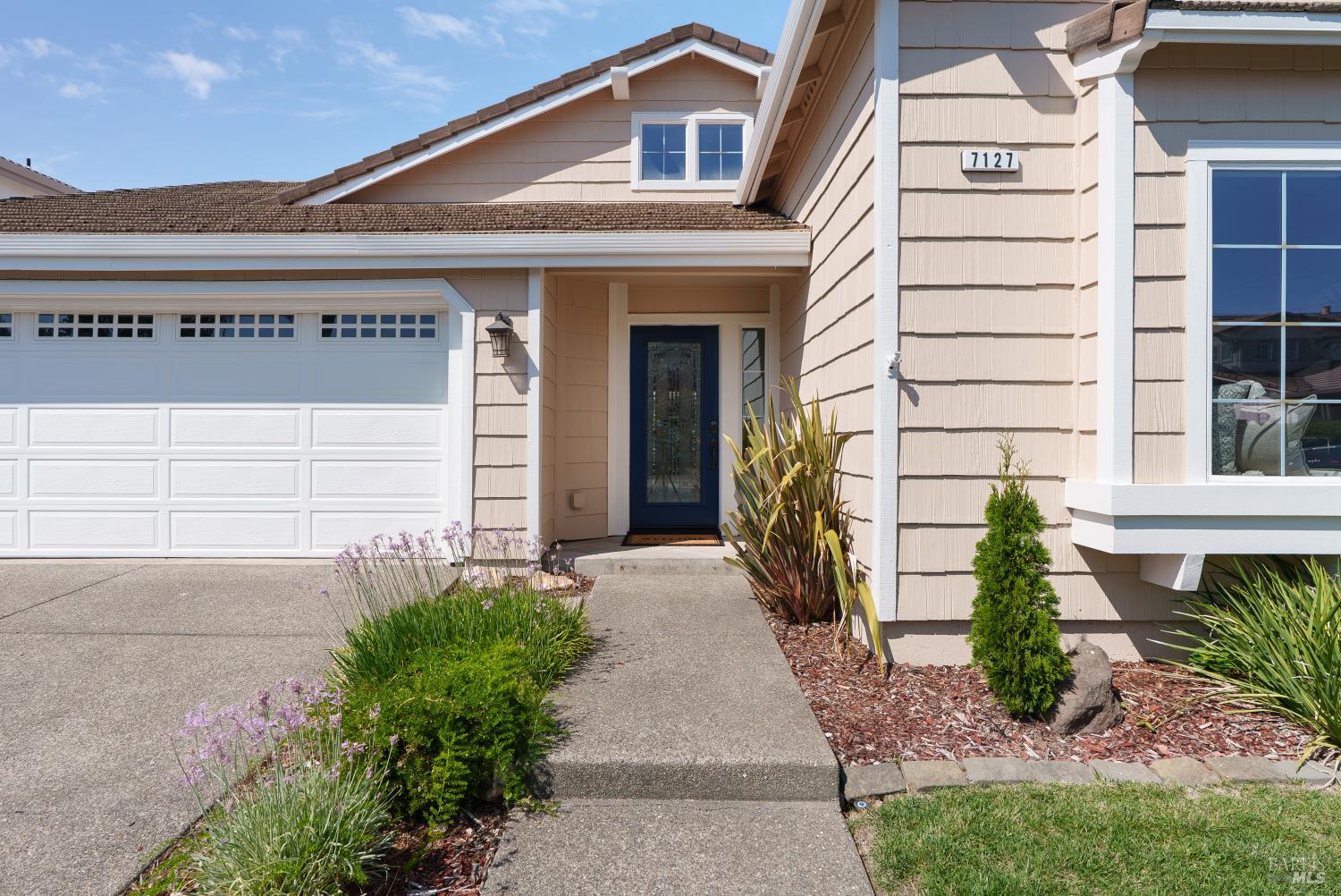 7127 17th Hole Drive