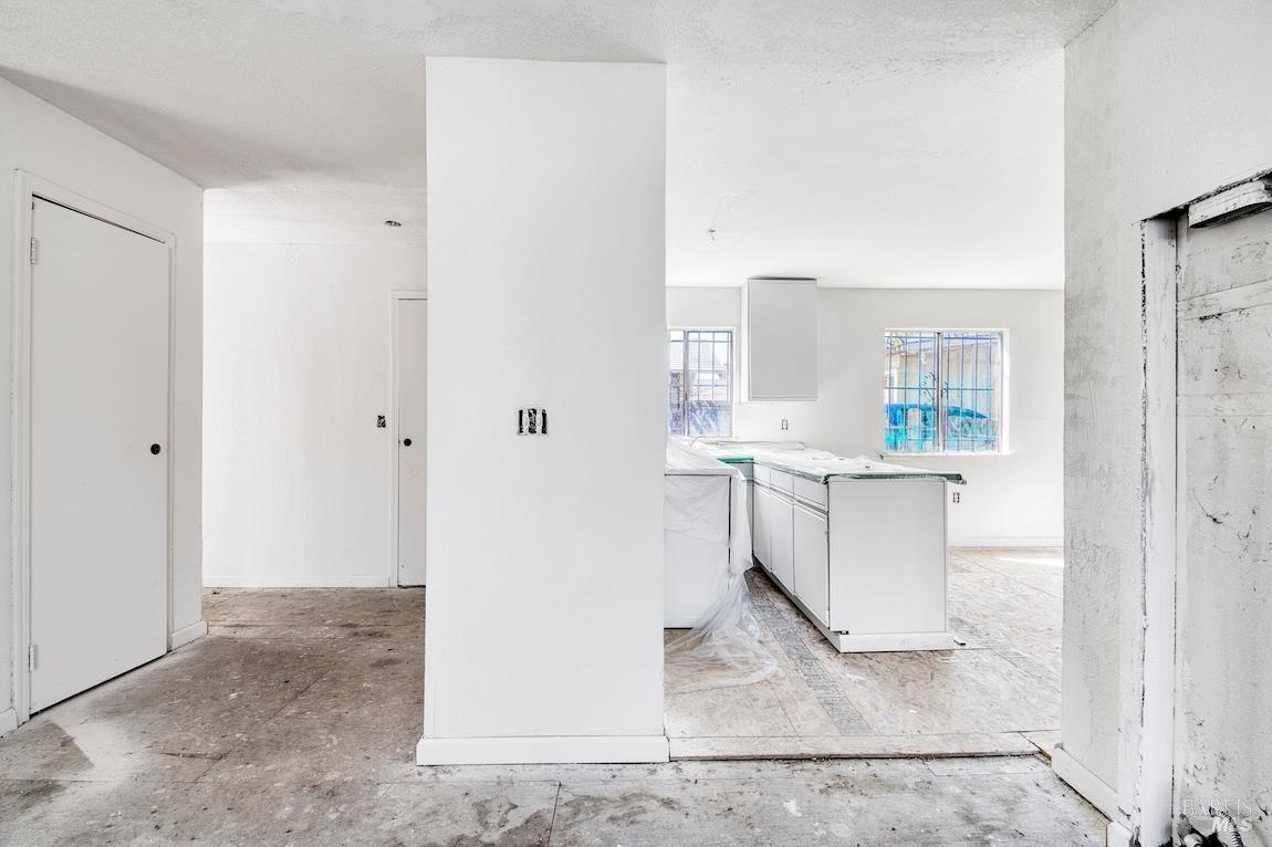 1246 79th Ave, Oakland — 12