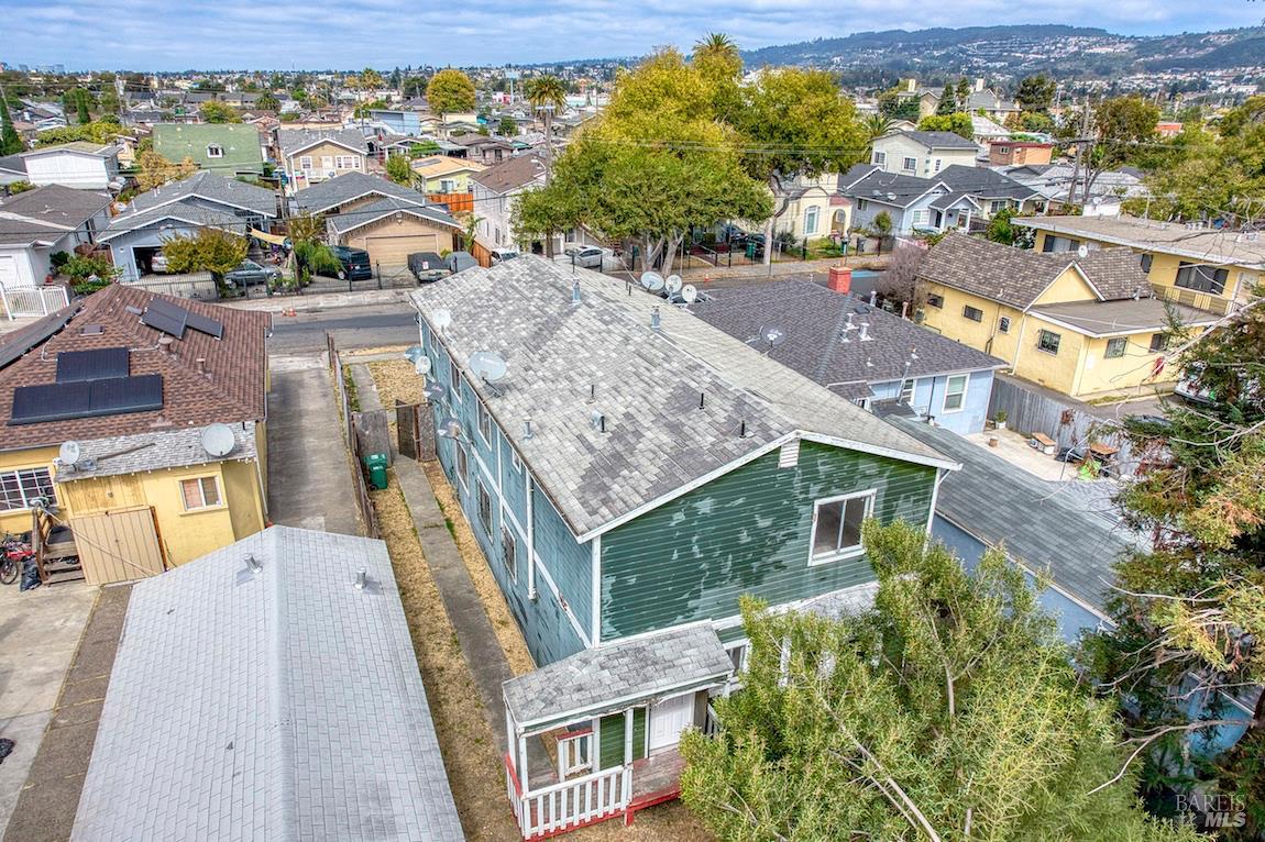 1246 79th Ave, Oakland — 19