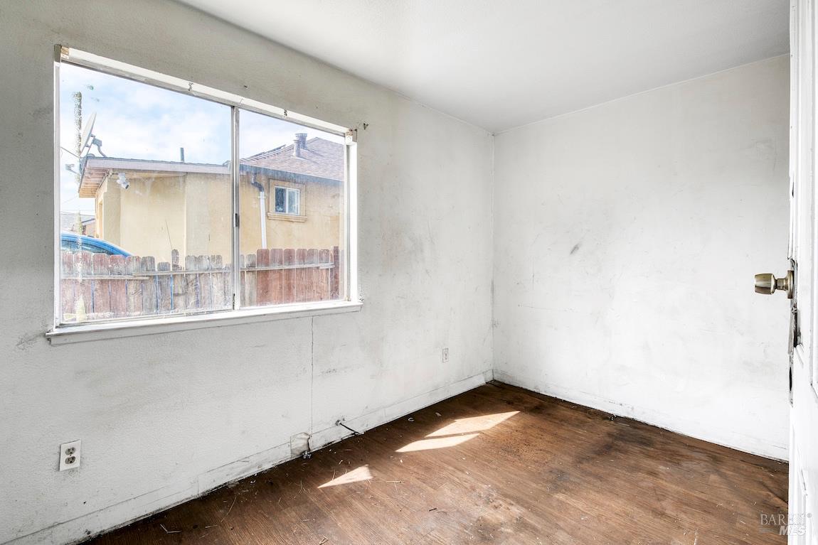 1246 79th Ave, Oakland — 39