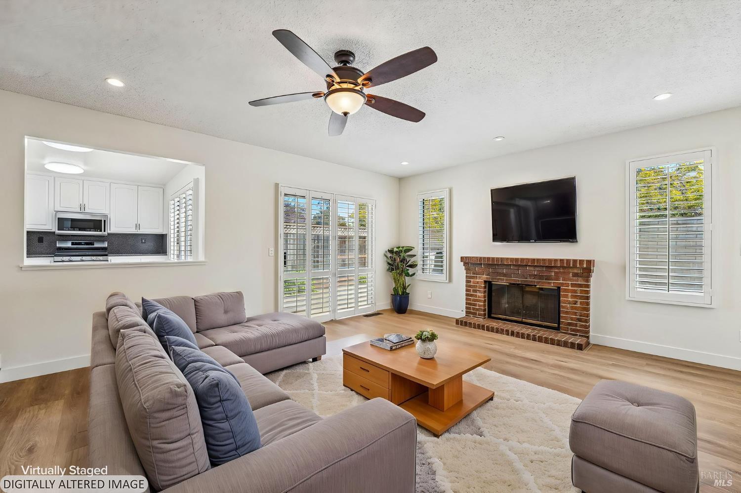 7628 Mandolin Way