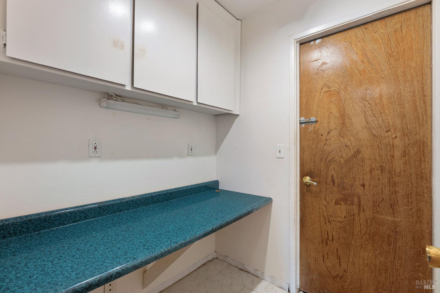 Photo 28