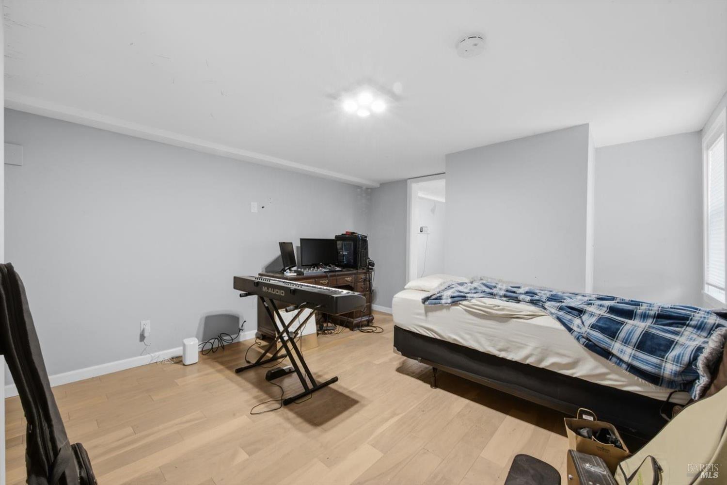 Photo 40