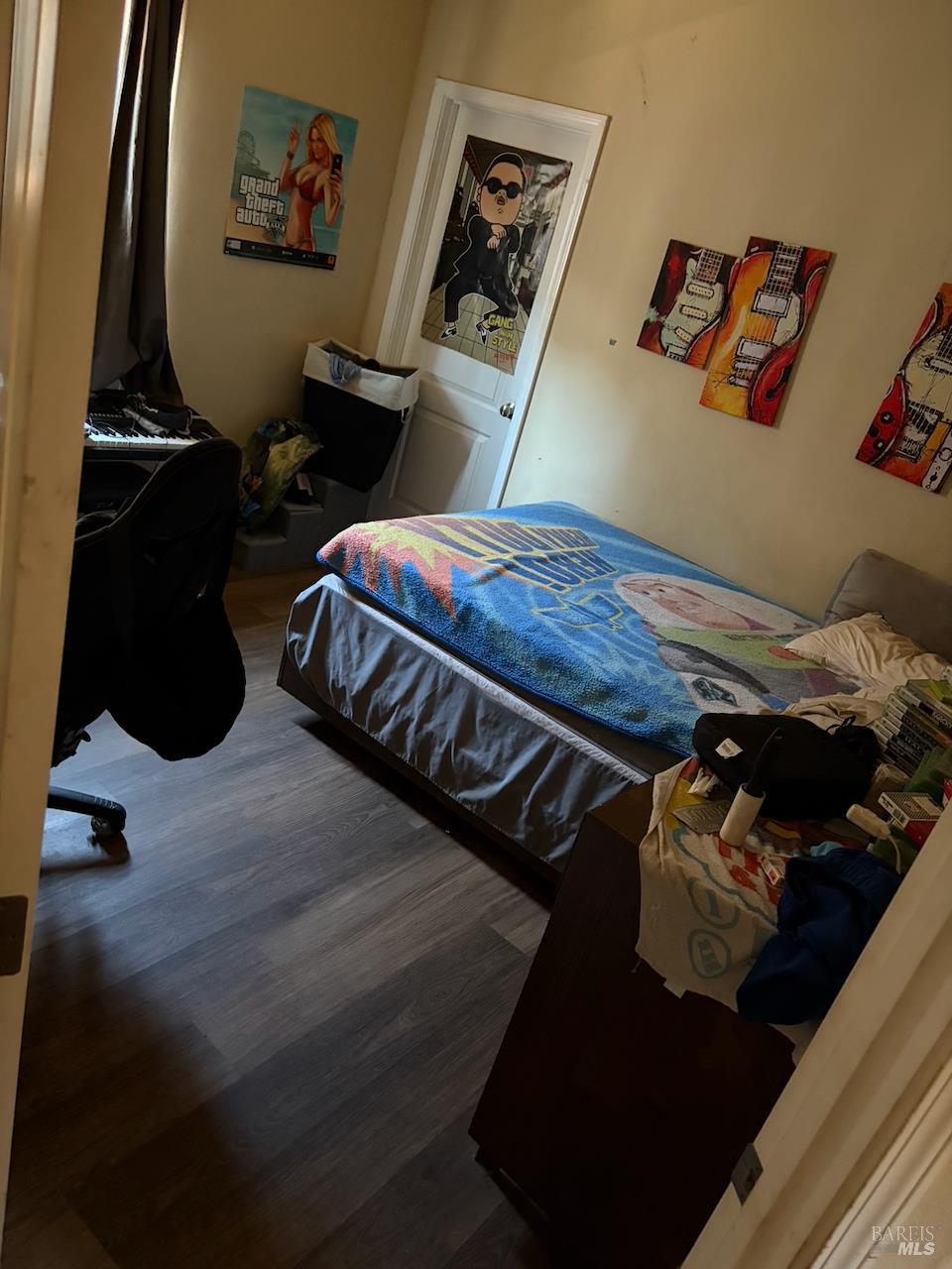Photo 9