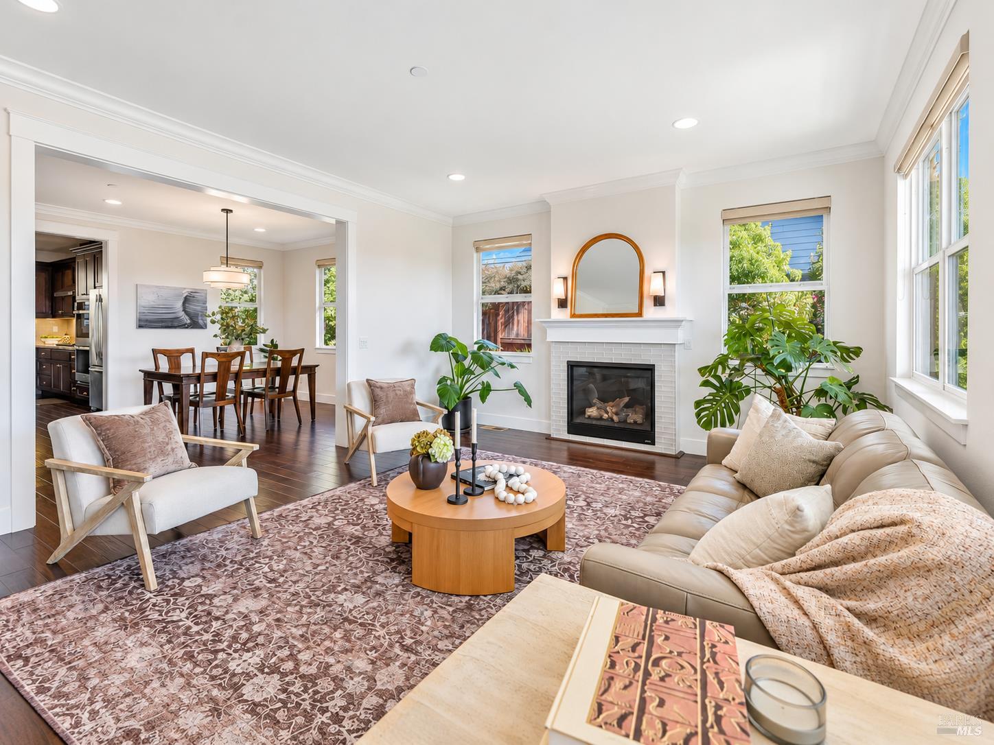 11 Zandra Place