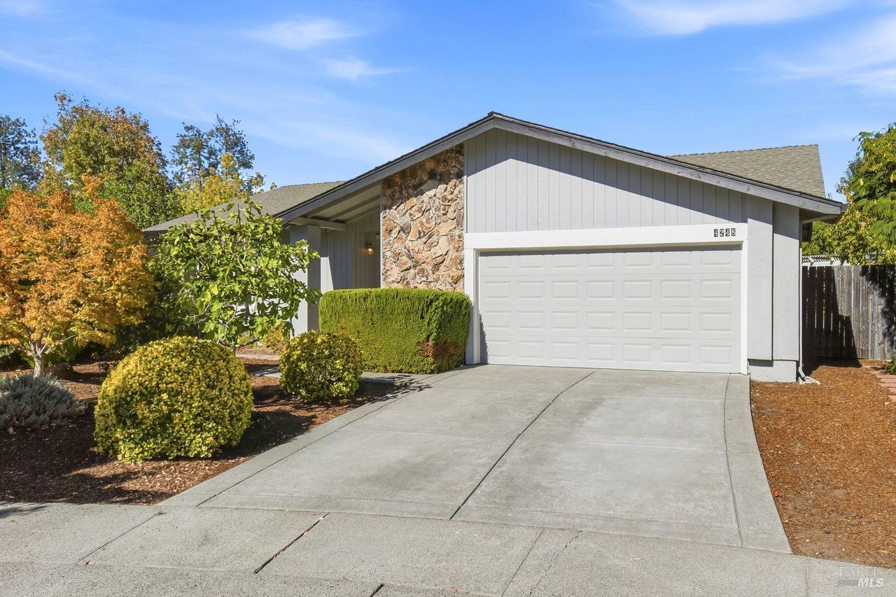 4248 Leafwood Circle E