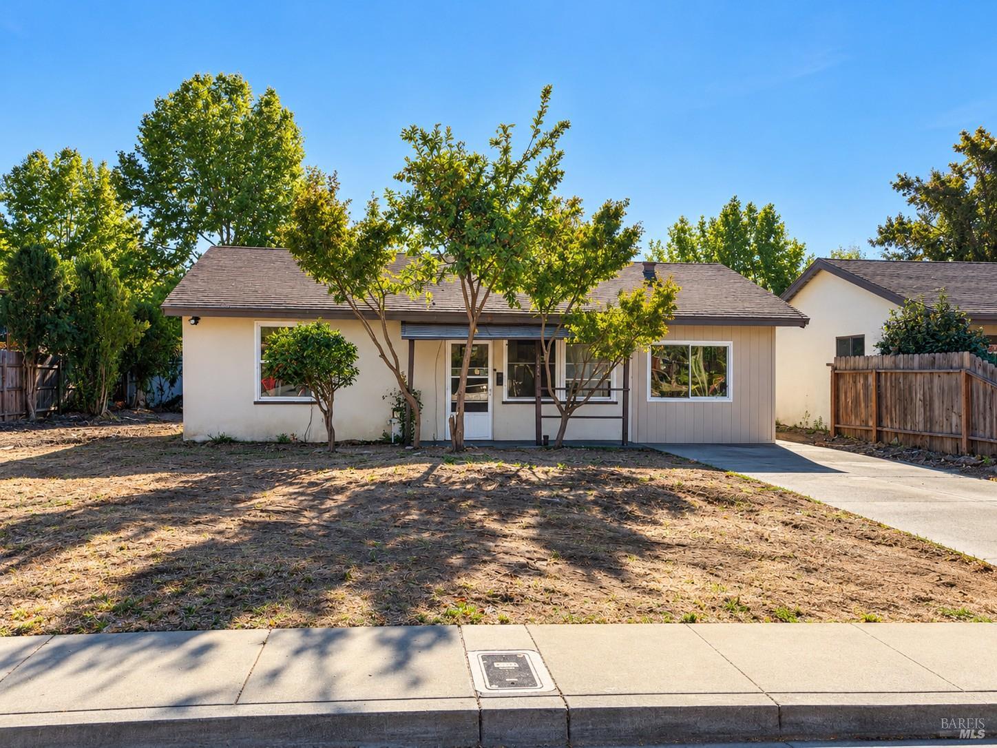 1490 Hemlock Street