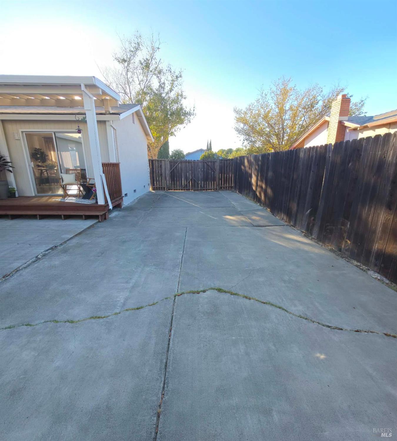 Photo 53