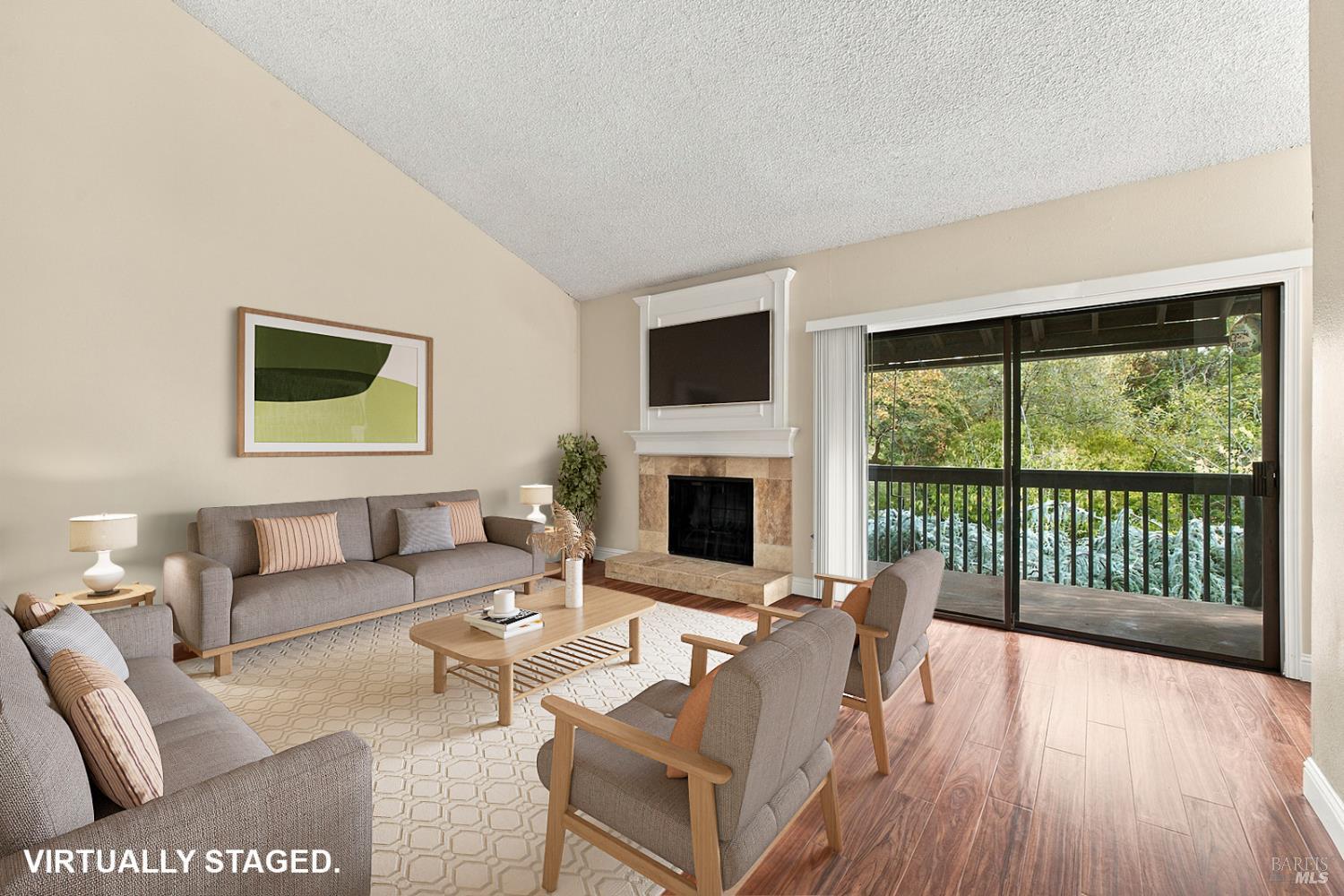 344 Los Alamos Road photo 2