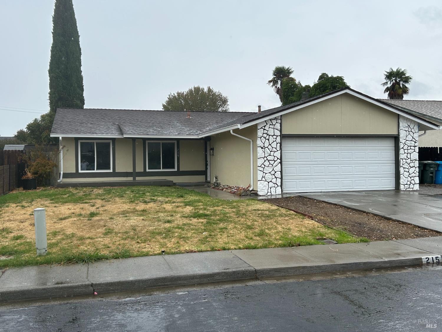 215 Richard Pl, Vacaville