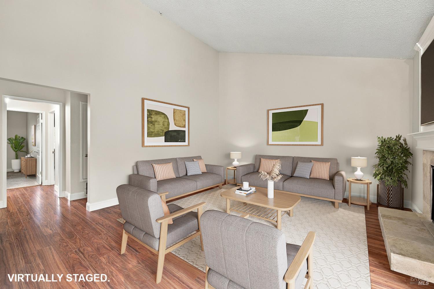 344 Los Alamos Road photo 3