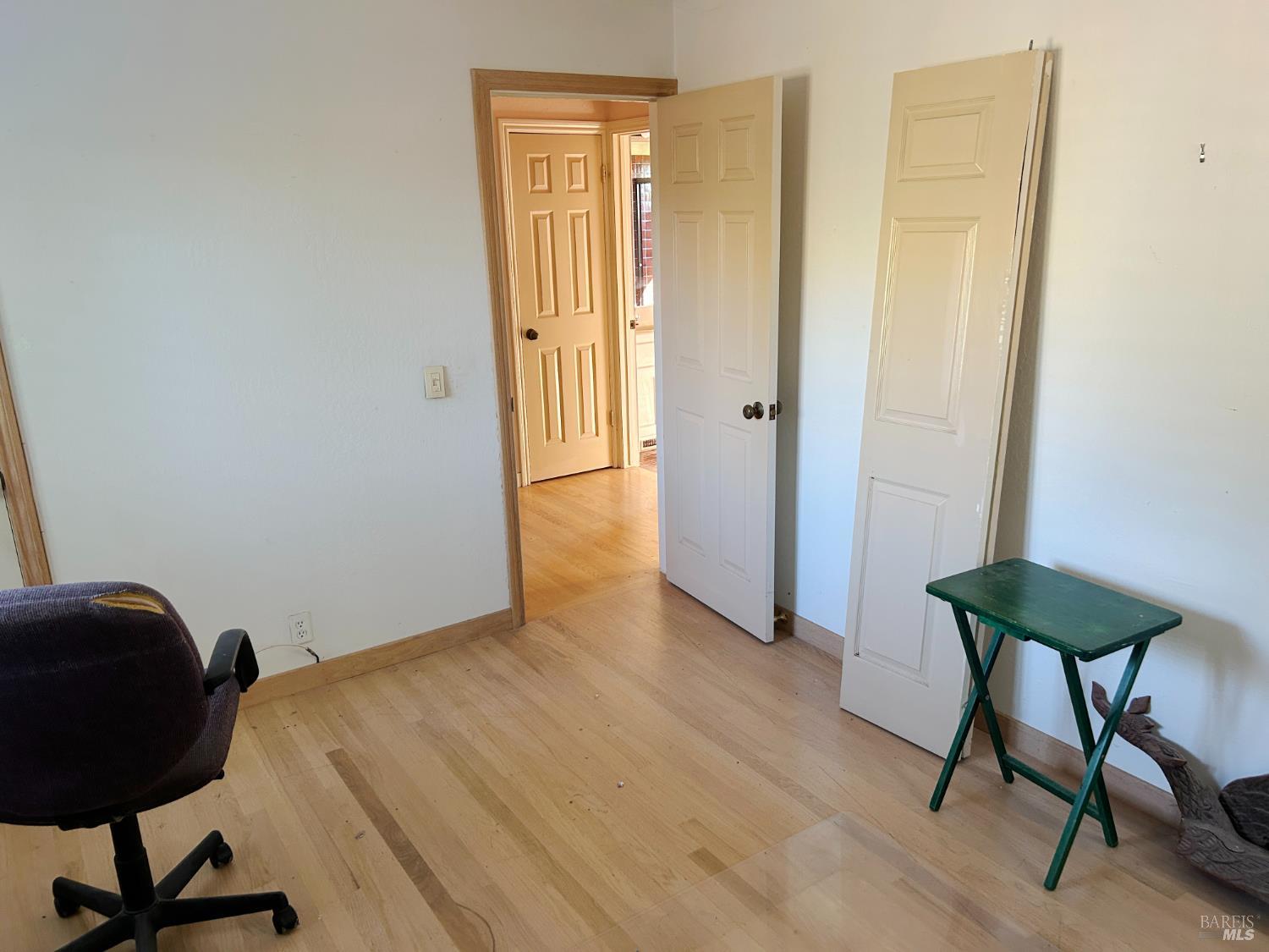 Photo 23