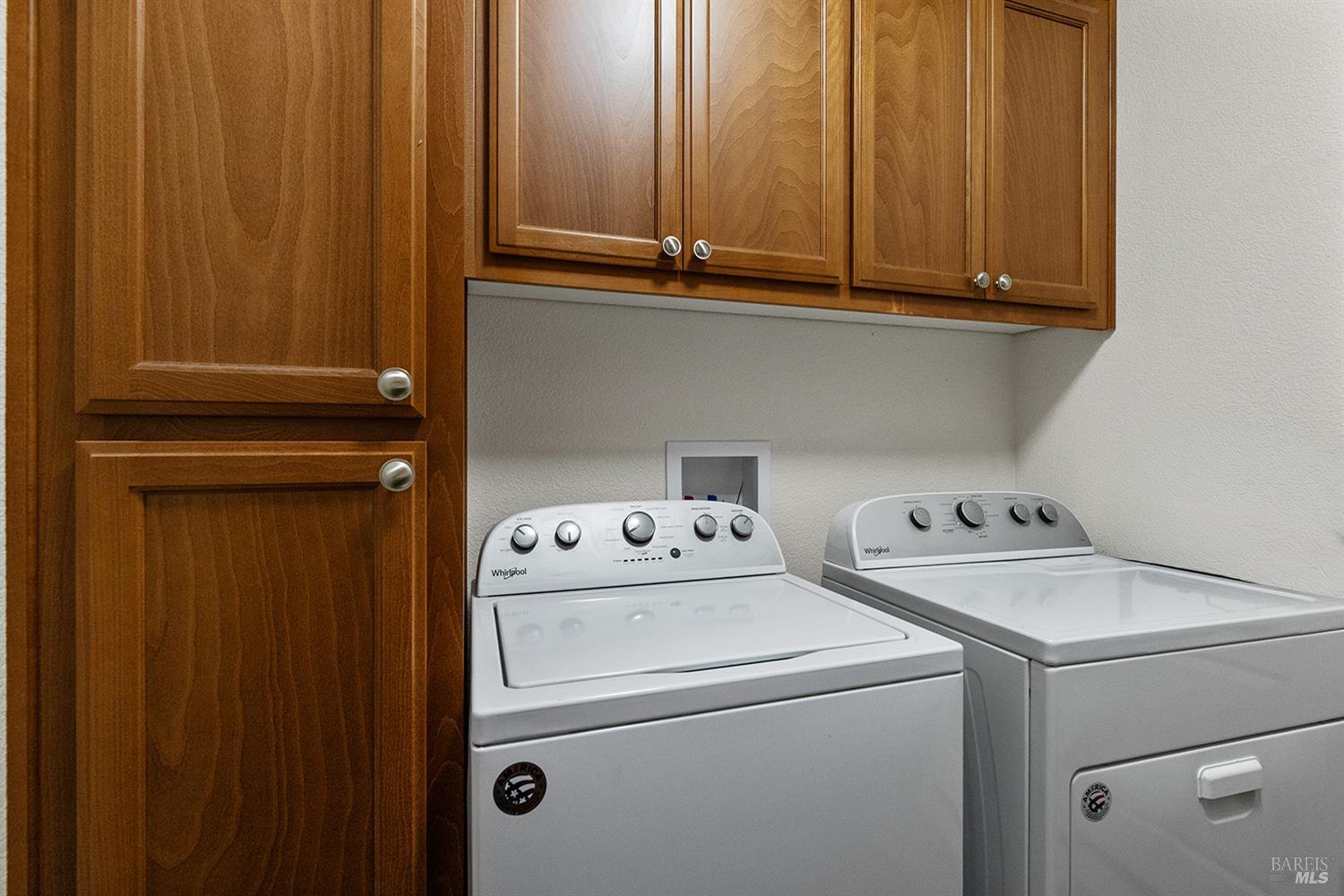 Photo 33