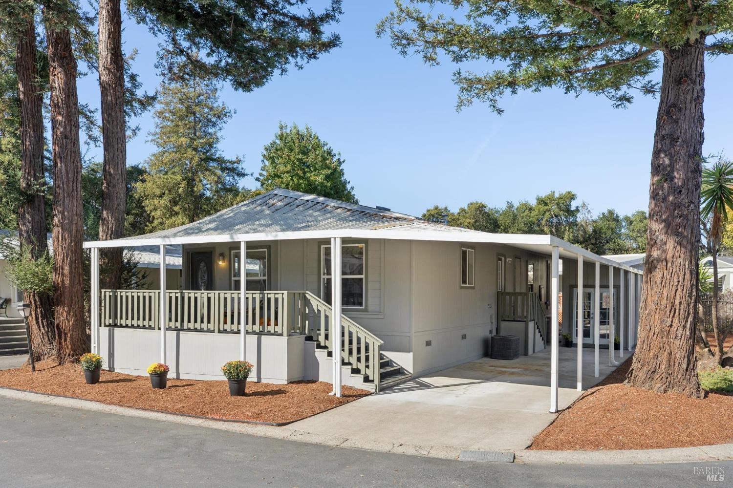 83 N Napa Dr, Petaluma