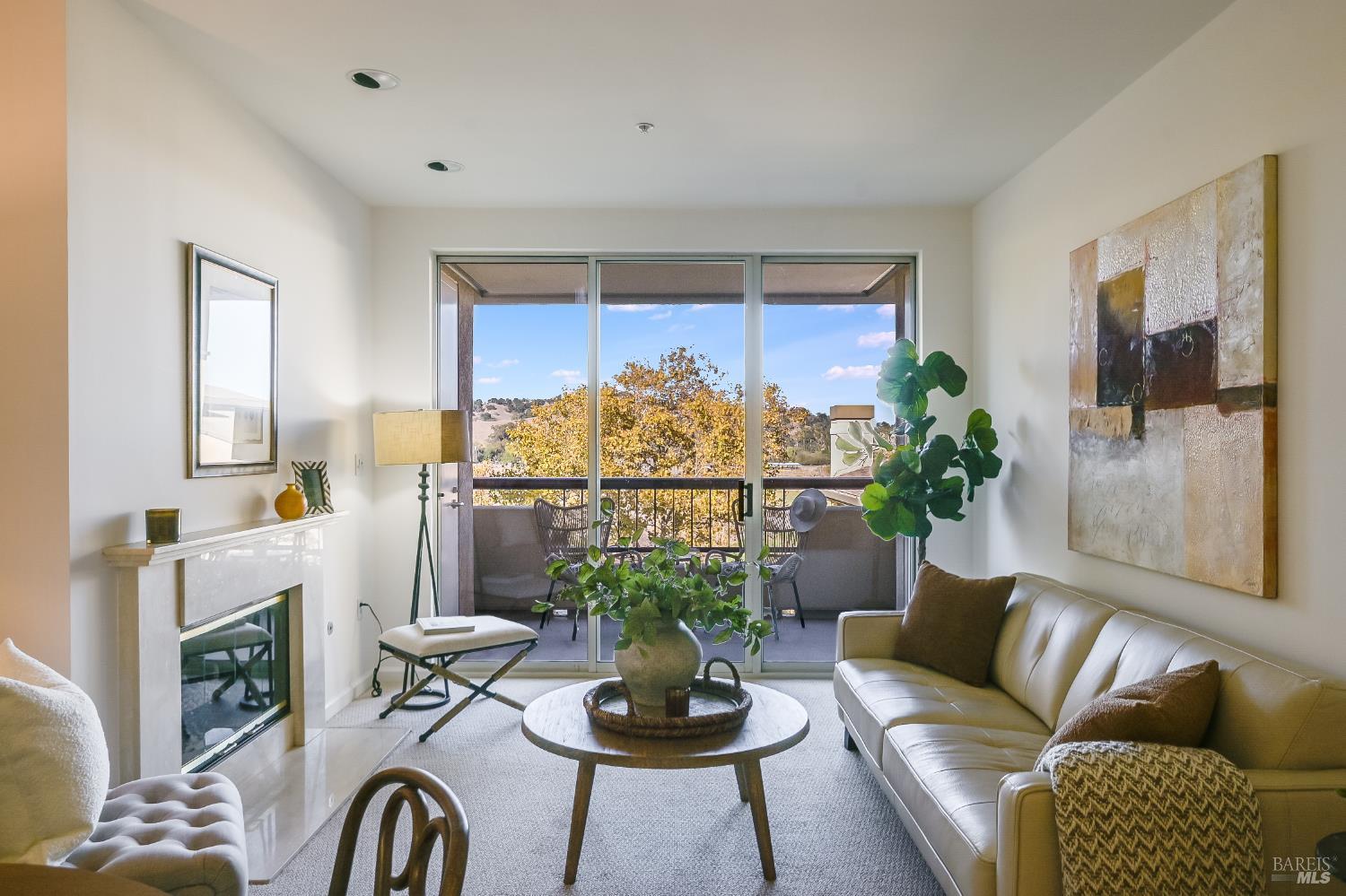 300 Deer Valley Rd #3N, San Rafael